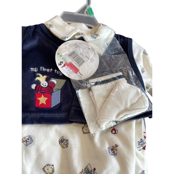 Simply Basic Baby Outfit 6-9 Months Vintage 2002 One Piece w/ Navy Velvet Pants - Picture 3 of 16